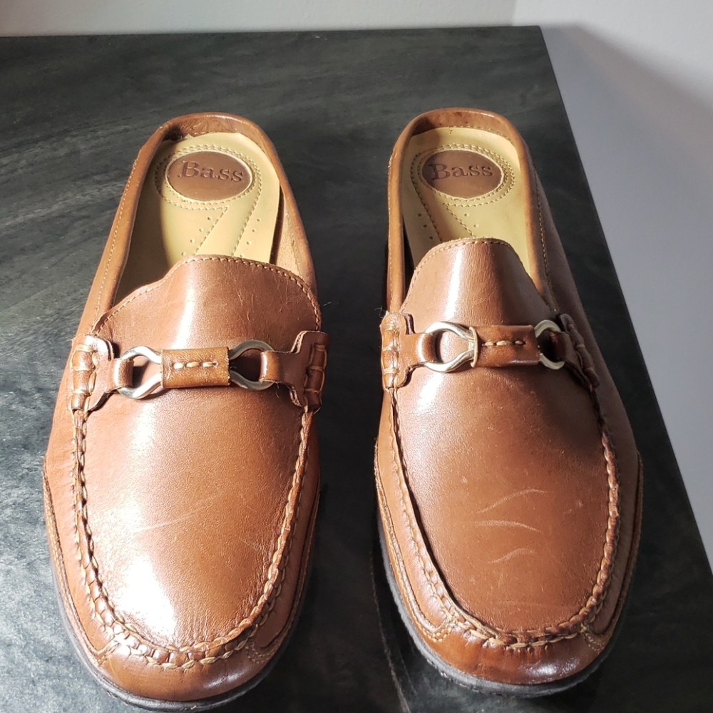 Bass Camel slide loafers